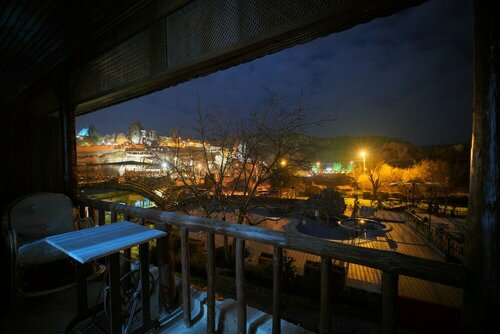 Гостиница Holiday Cave Hotel в Аксарае