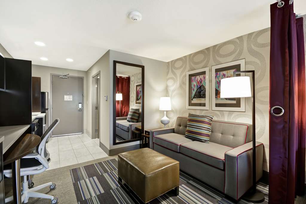 Фото Home2 Suites by Hilton Kci Airport