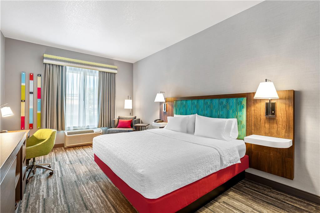 Фото Hampton Inn & Suites Lathrop