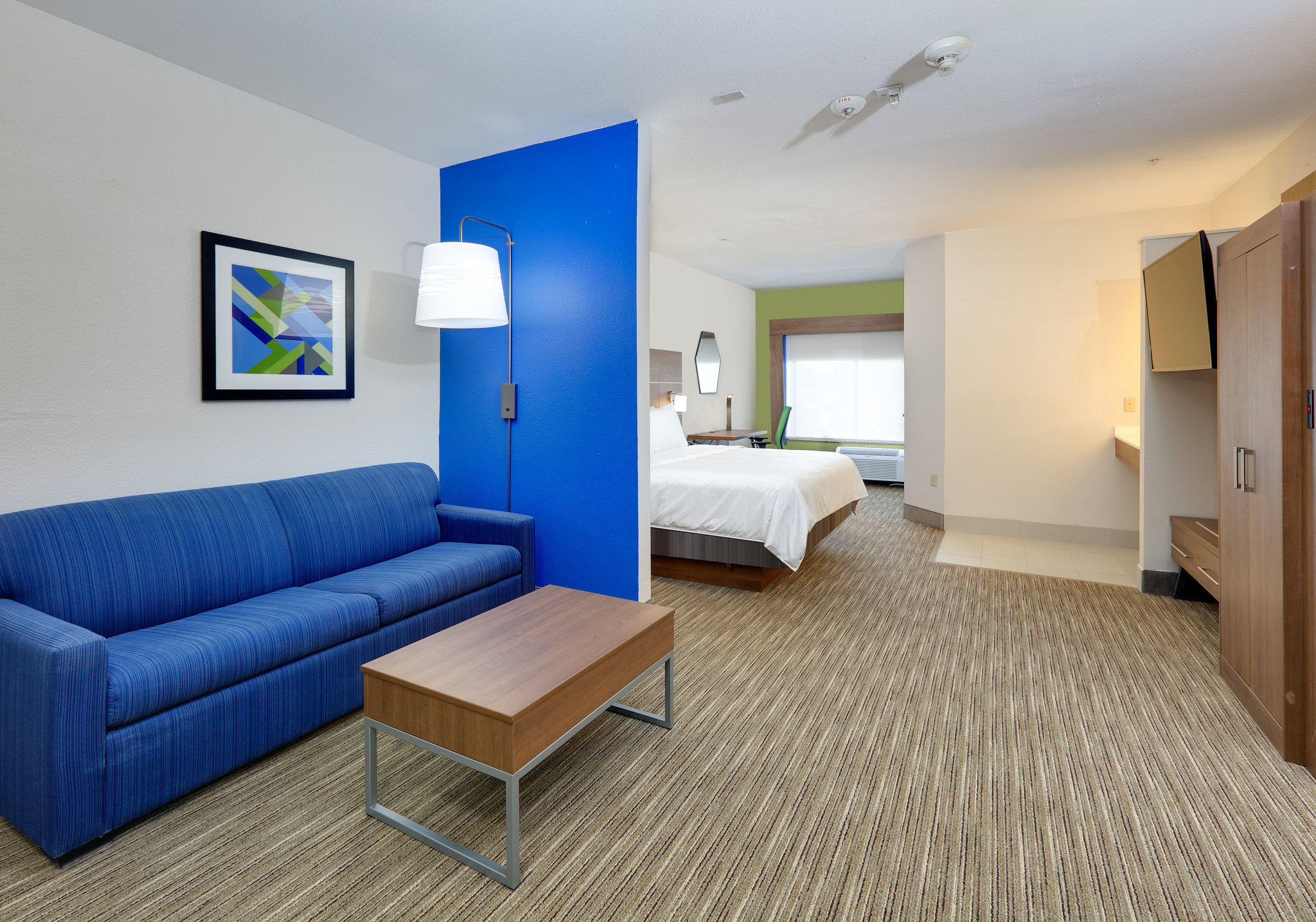 Фото Holiday Inn Express & Suites Austin Round Rock, an Ihg Hotel