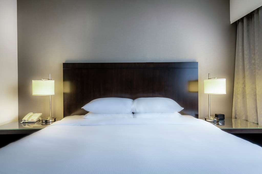 Фото DoubleTree by Hilton Los Angeles - Norwalk