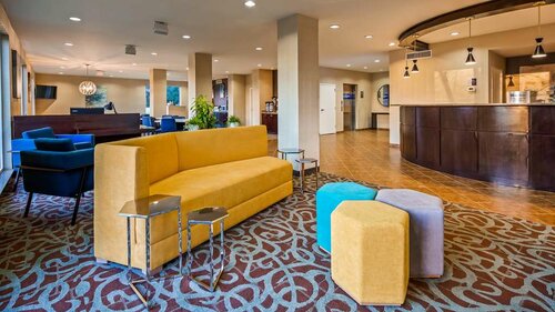 Гостиница Best Western Dothan Inn & Suites в Дотане