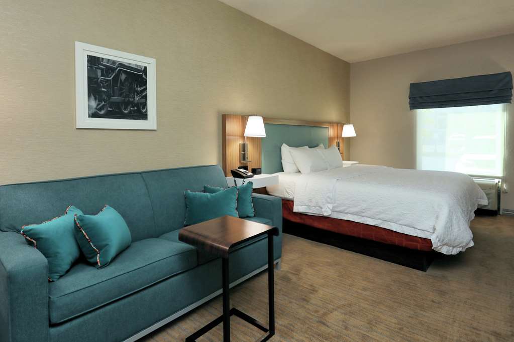 Фото Hampton Inn Batavia