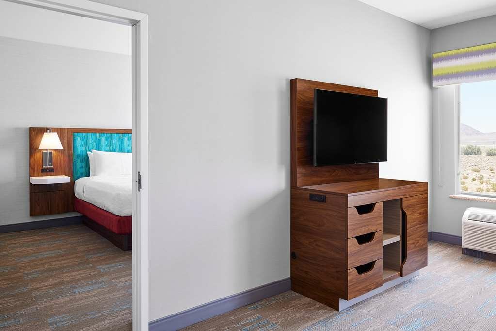 Фото Hampton Inn & Suites Ridgecrest