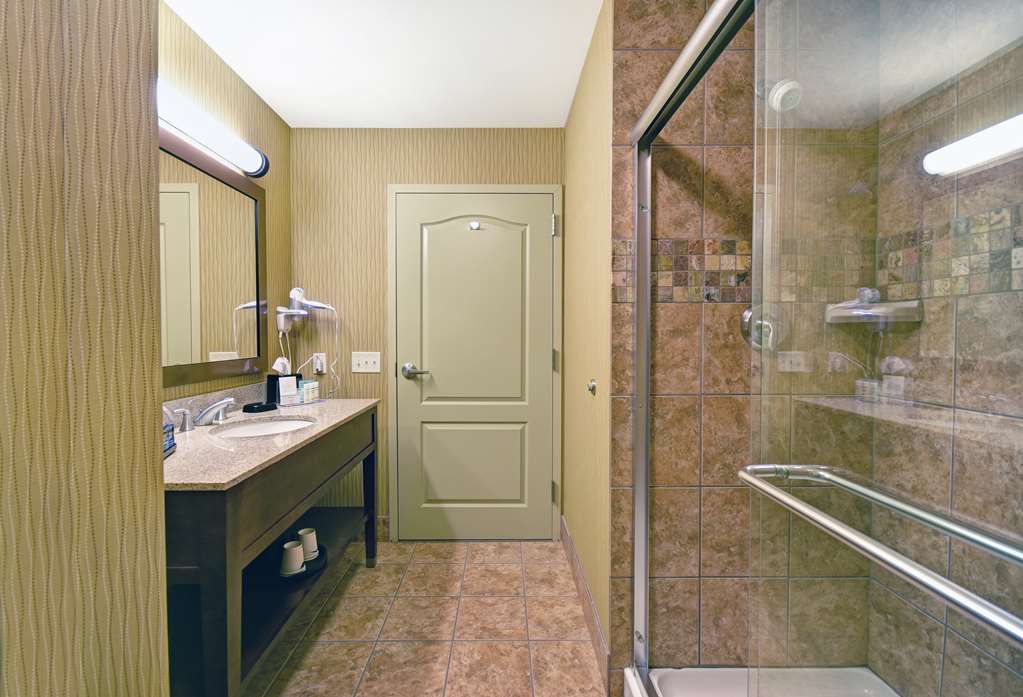 Фото Hampton Inn Beloit