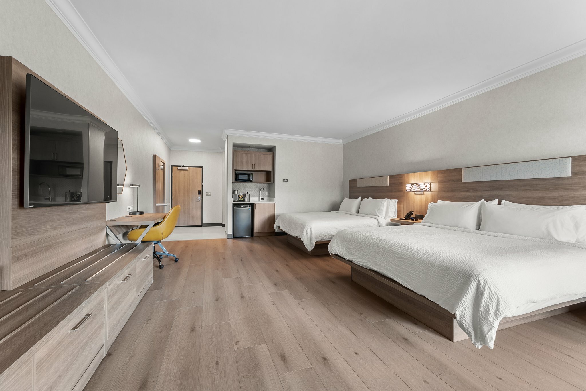 Фото Holiday Inn Express Hotel & Suites Santa Cruz, an Ihg Hotel