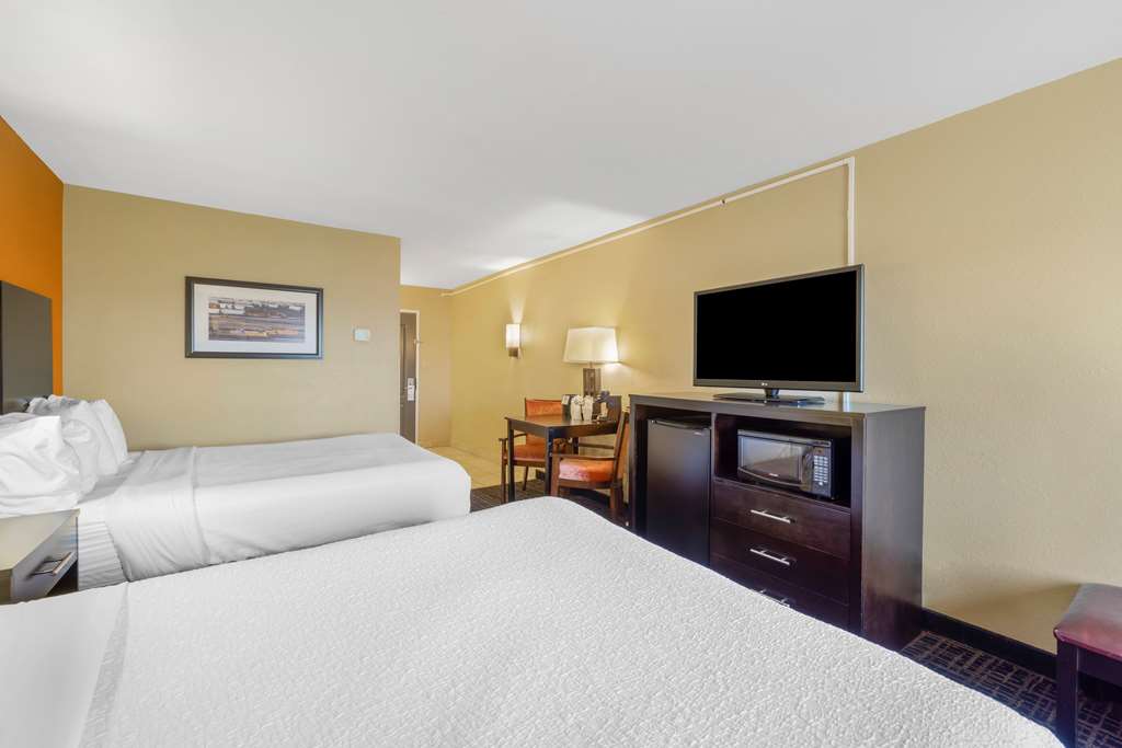 Фото Best Western Plus North Platte Inn & Suites