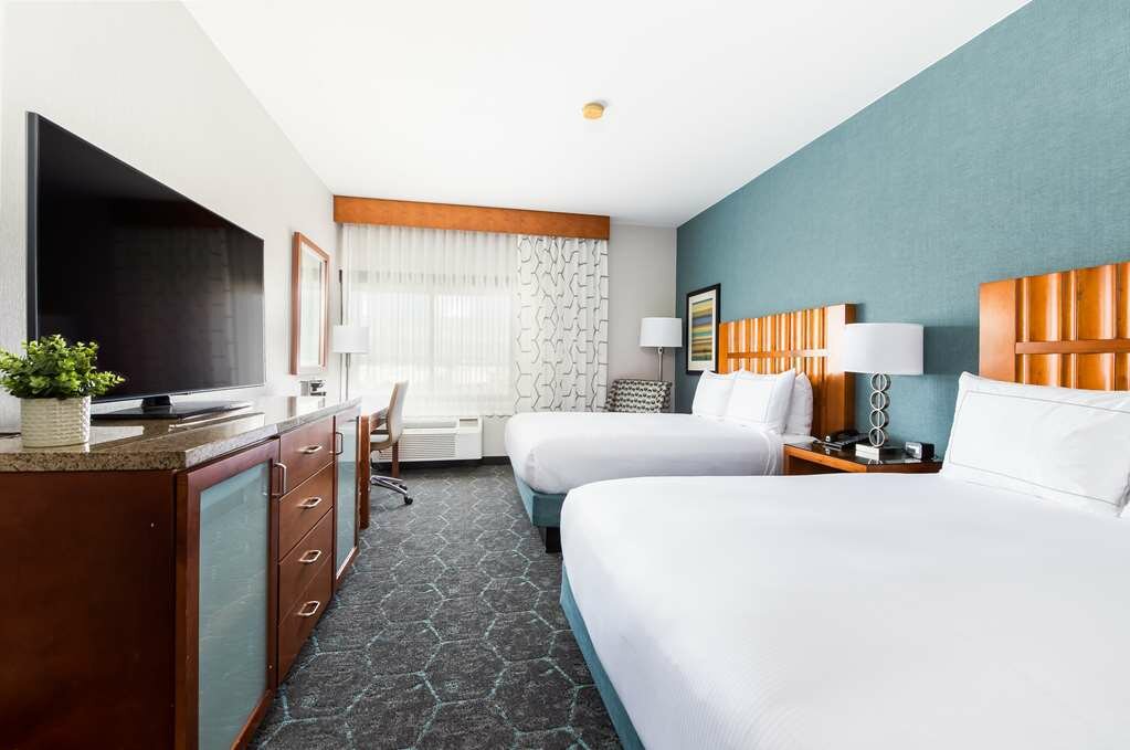 Фото DoubleTree by Hilton Carson