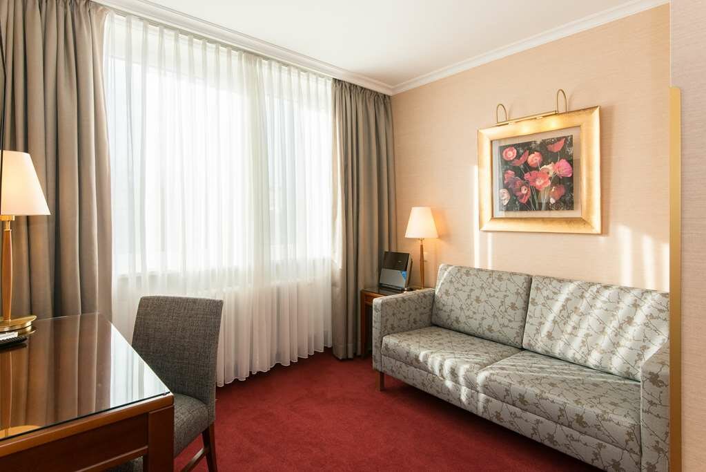 Фото Best Western Plus Hotel St. Raphael