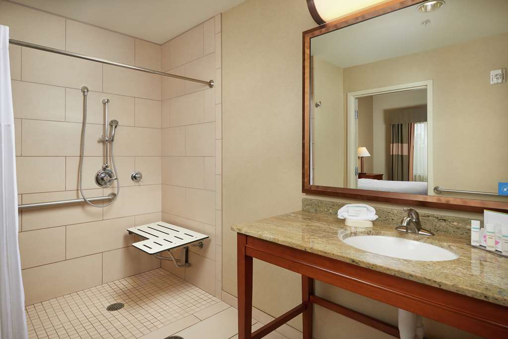 Фото Hampton Inn & Suites Salem, Or