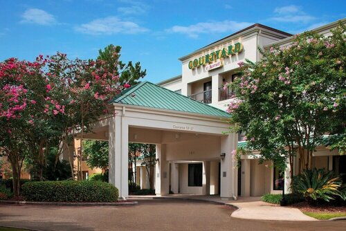 Гостиница Courtyard New Orleans Covington/Mandeville в Ковингтоне