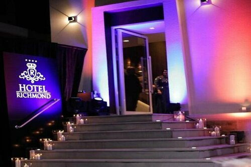 Гостиница Richmond Hotel в Корче