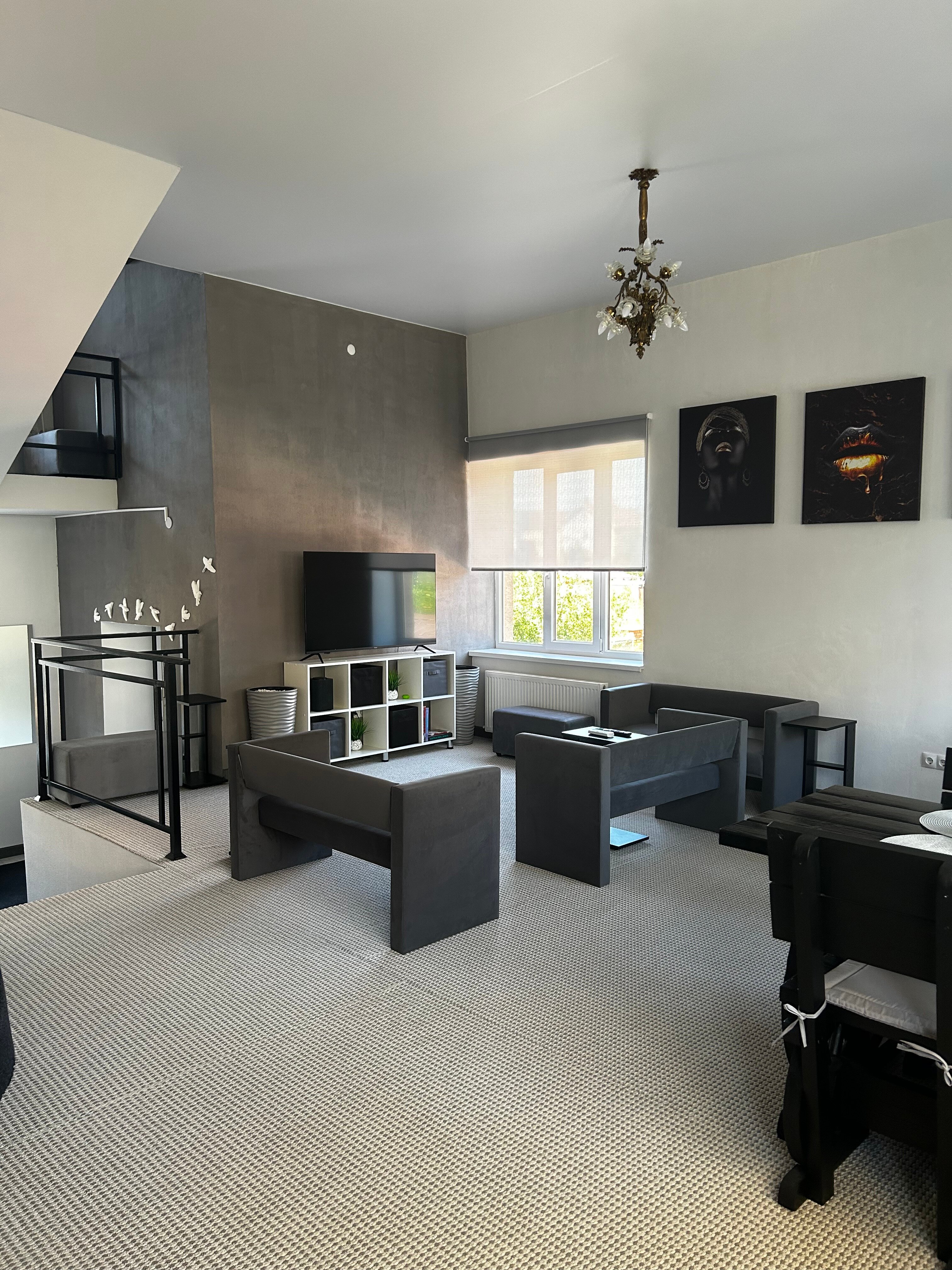 Фото Соседи