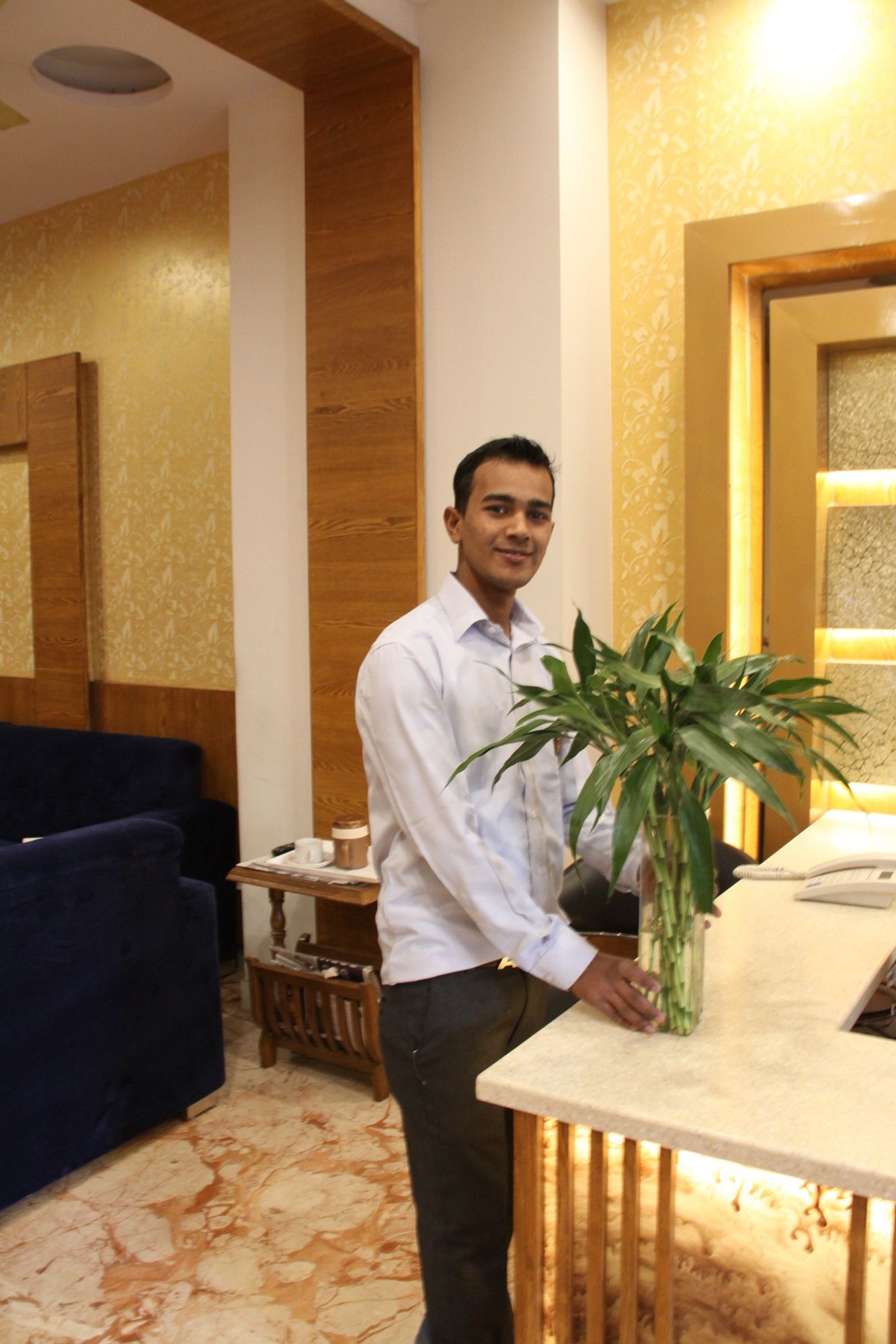 Фото Hotel Golden Oasis Delhi