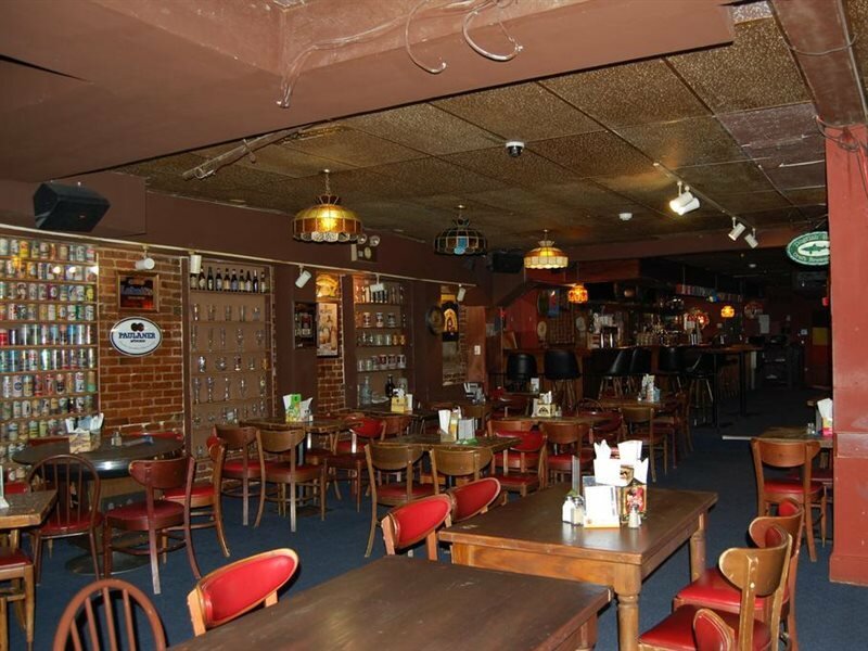 Фото The Baron Hotel