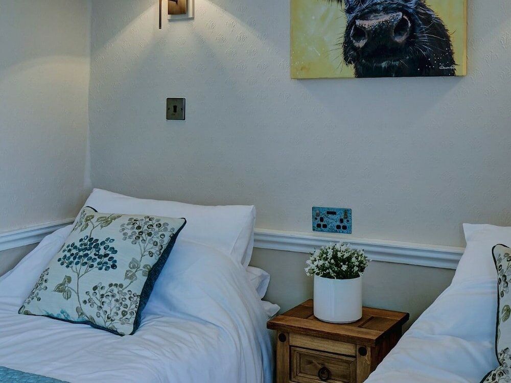 Фото Bosavern House