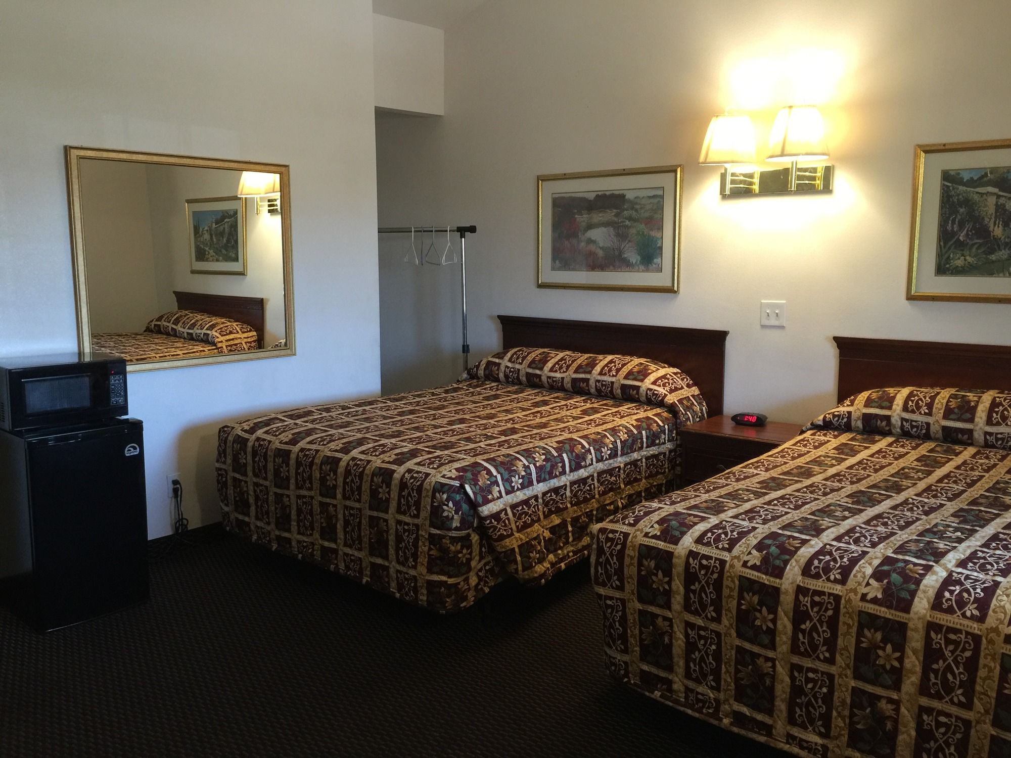 Фото Escondido Inn