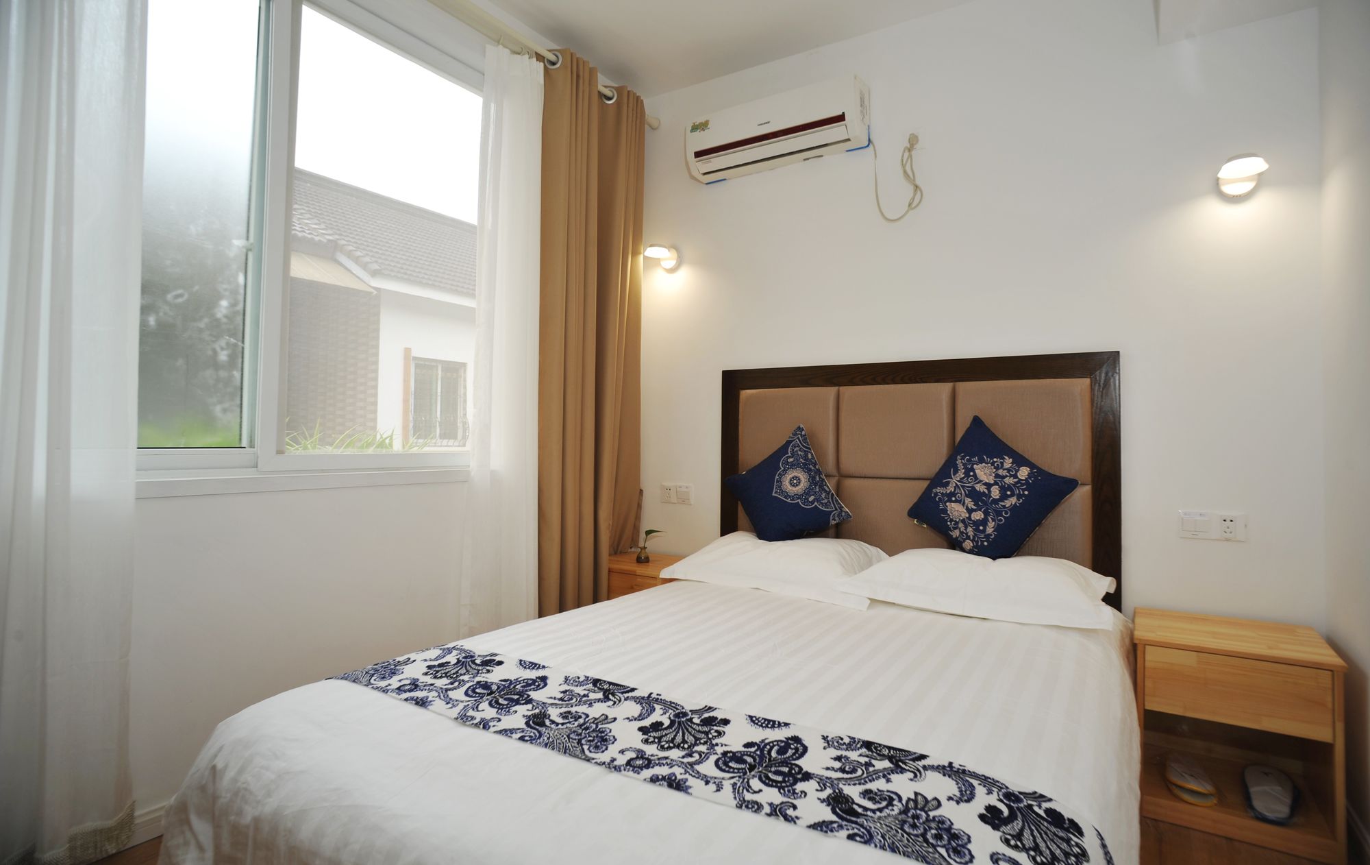 Фото Hangzhou Banmufangtang Boutique Inn