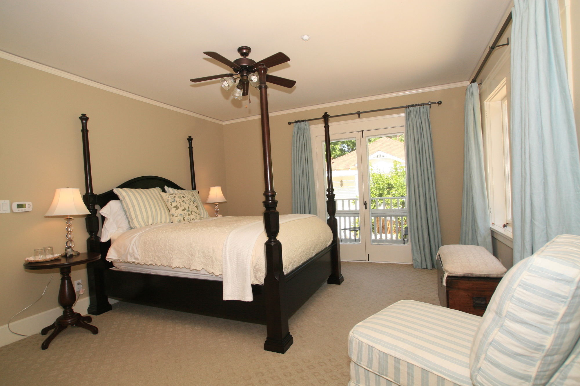 Фото Arroyo Vista Inn