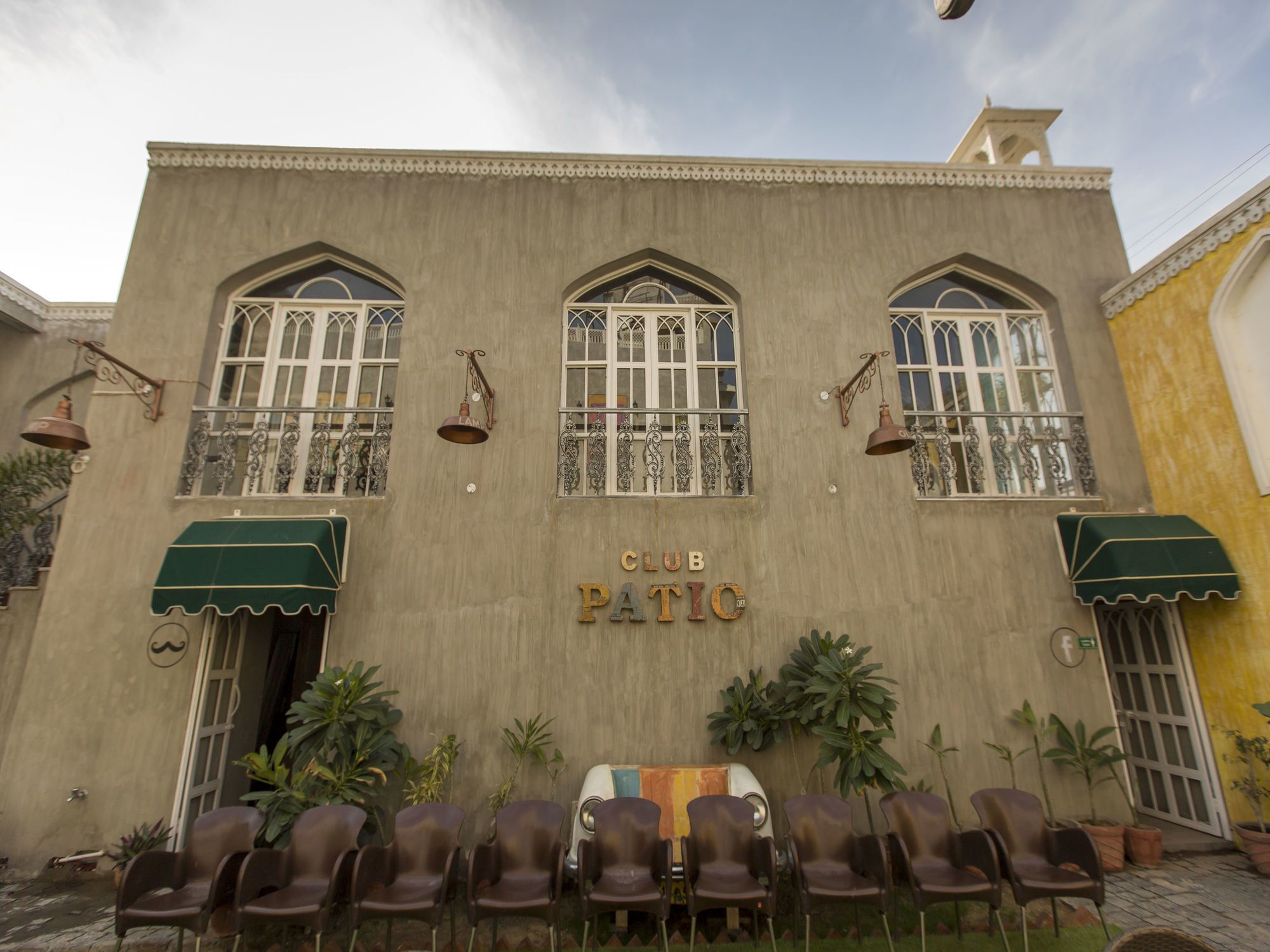 Фото Oyo 364 Hotel Dev Villas