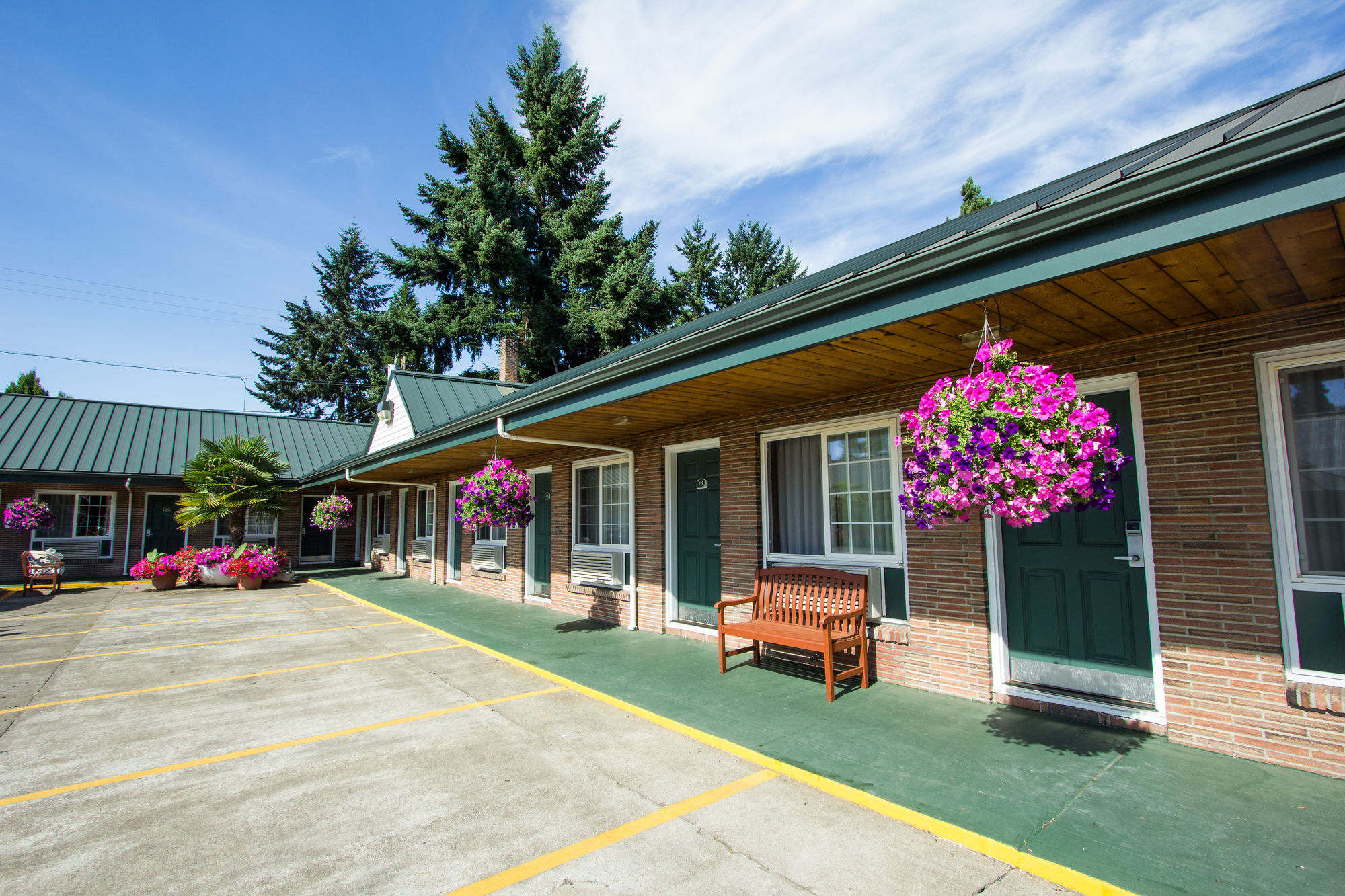 Фото Courtesy Inn Eugene Downtown