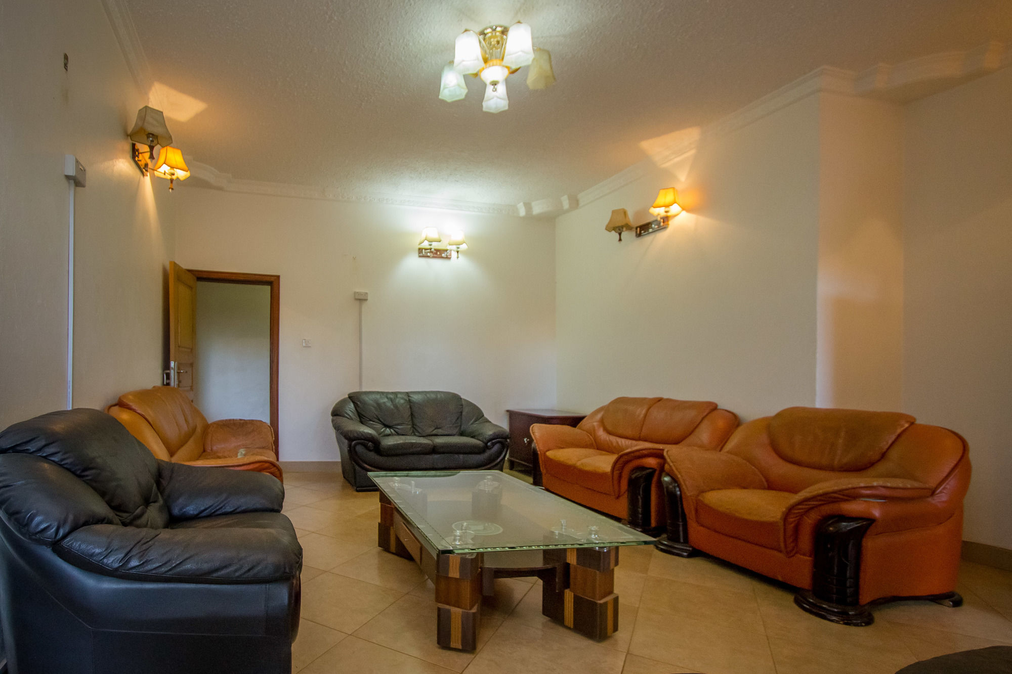 Фото Hibis Hotel