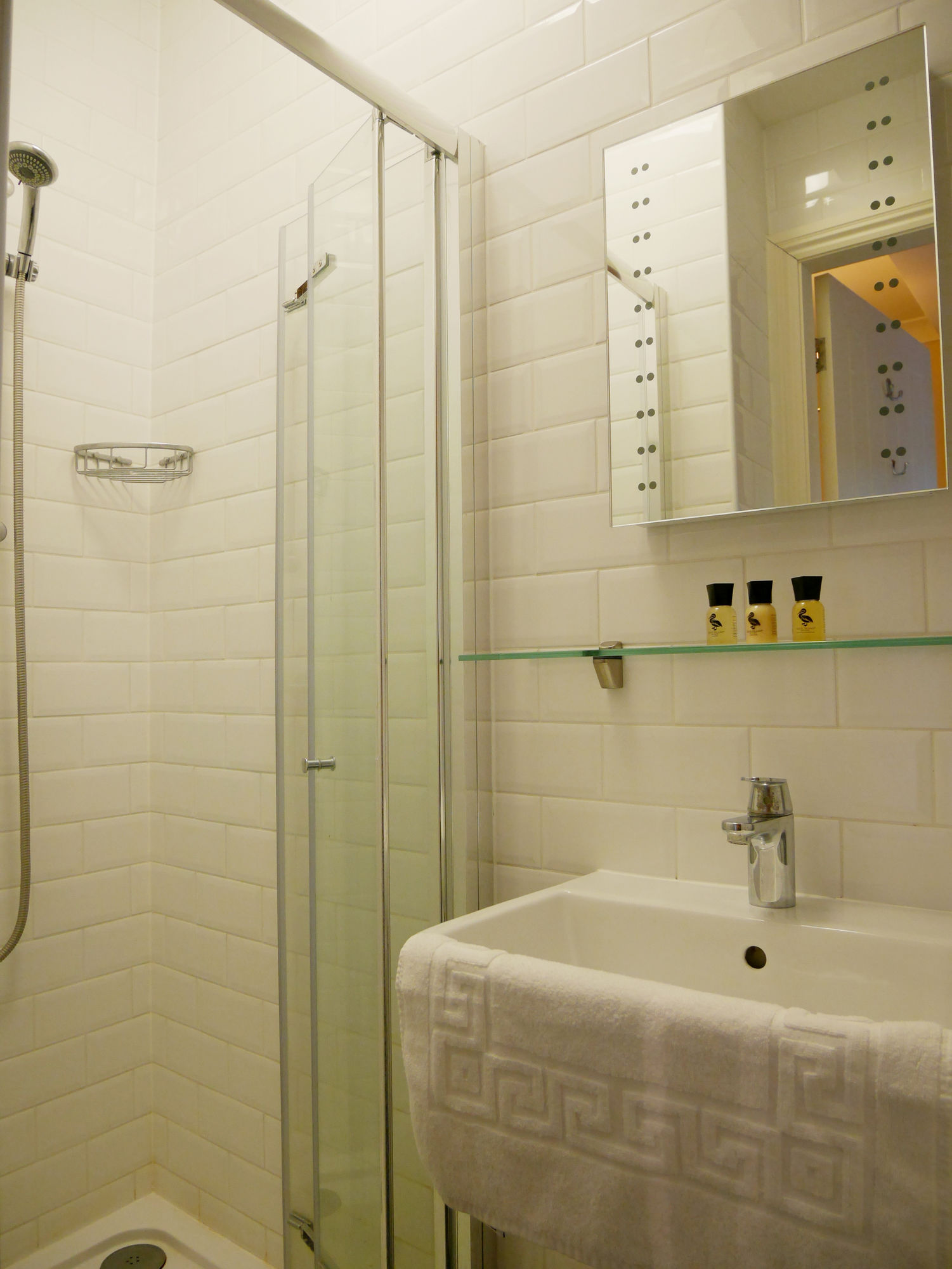 Фото The Angel Hotel