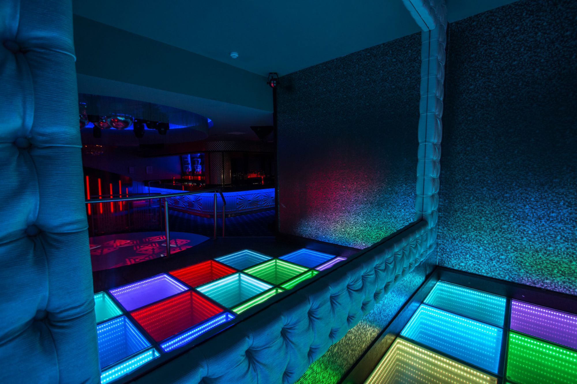 Фото The Commercial Hotel