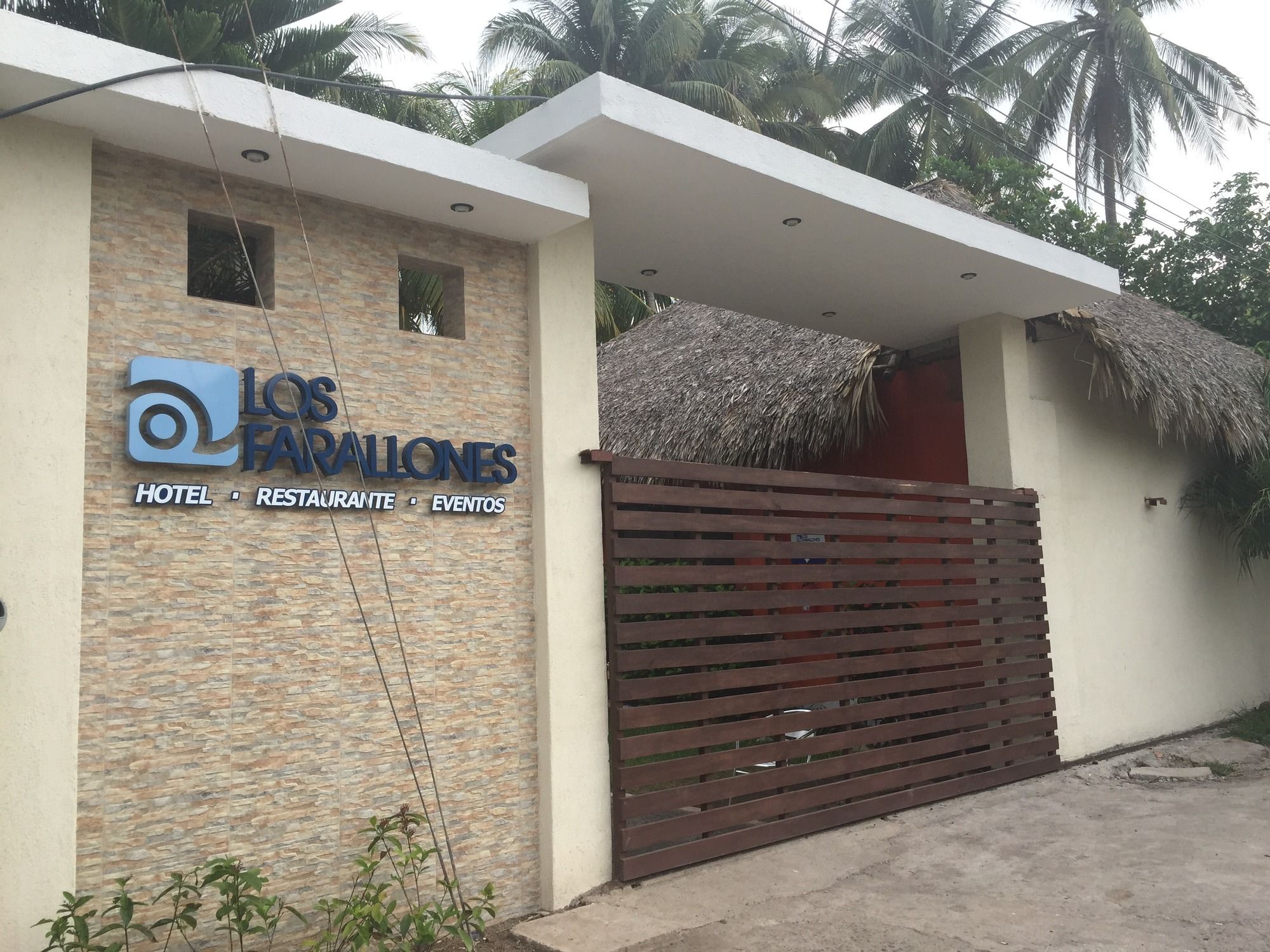 Фото Hotel Los Farallones