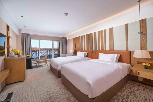 Гостиница DoubleTree by Hilton Changbaishan Hot Spring