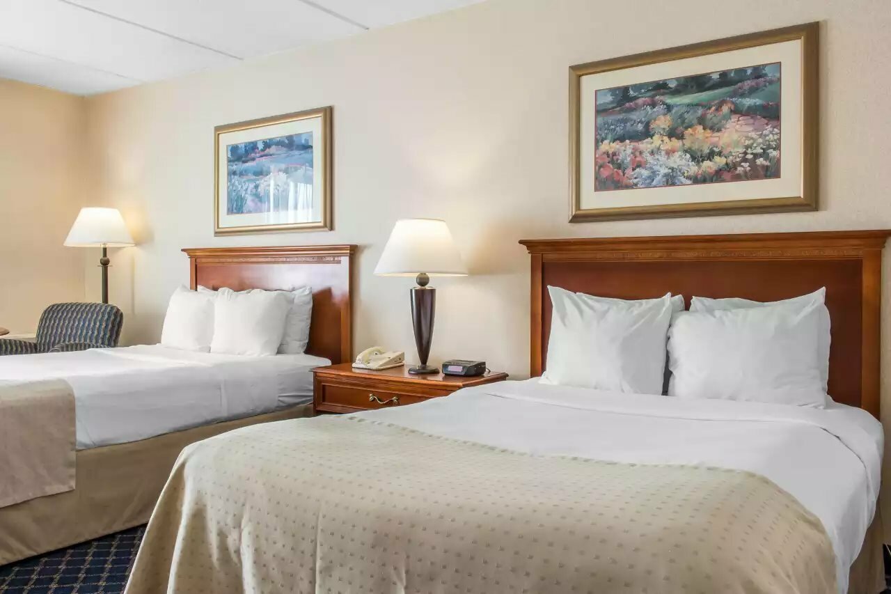 Фото Clarion Hotel & Conference Center