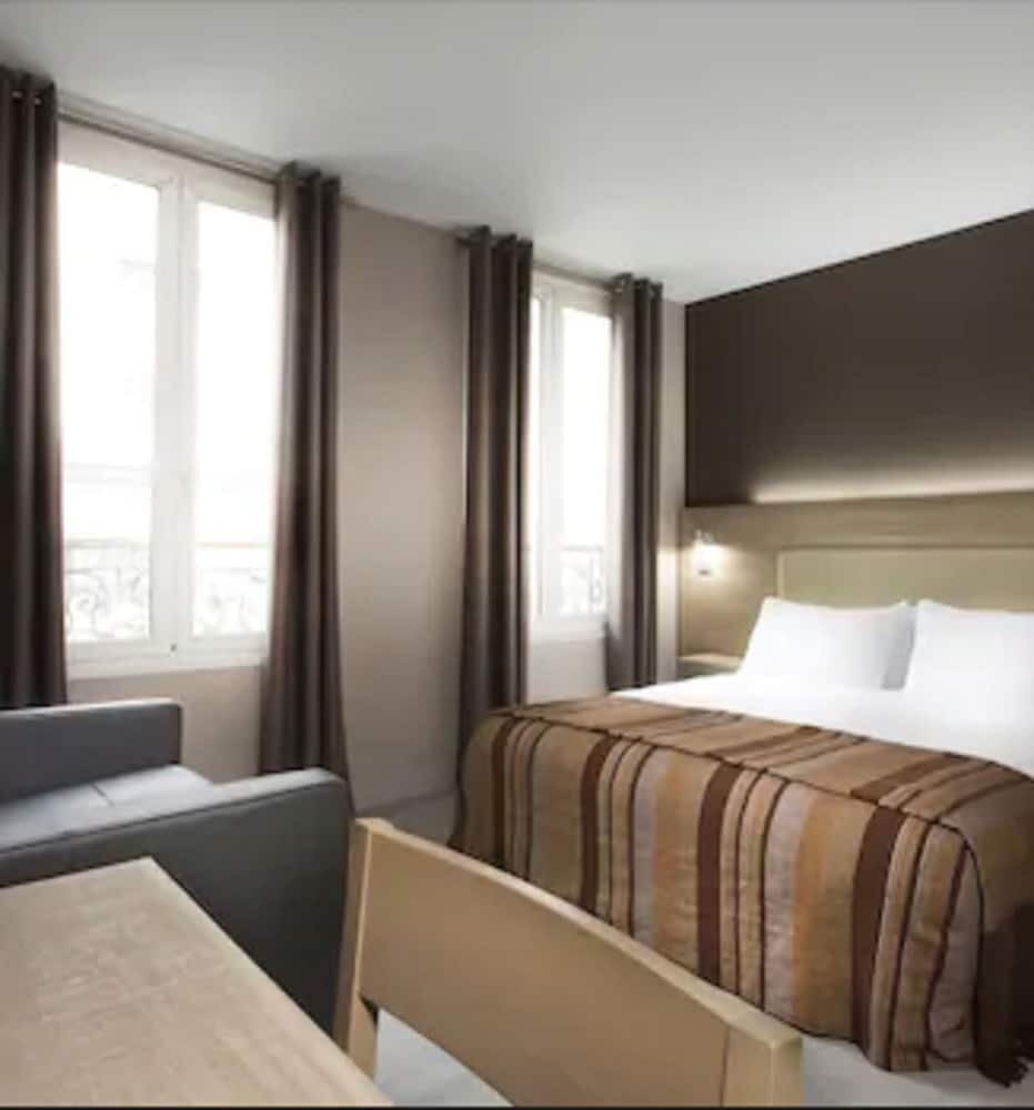 Hotel Hôtel des Pavillons, Paris, photo