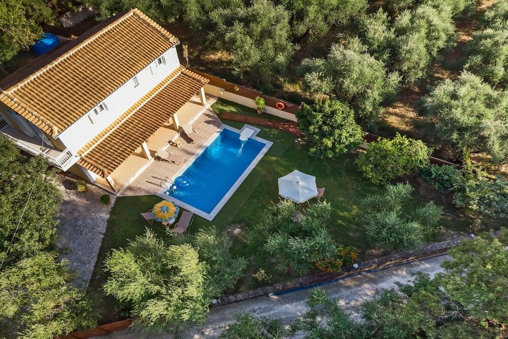 Фото Kardaris Villa