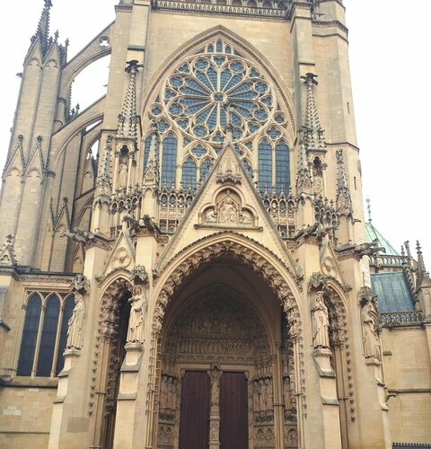 Гостиница Отель Escurial в Меце