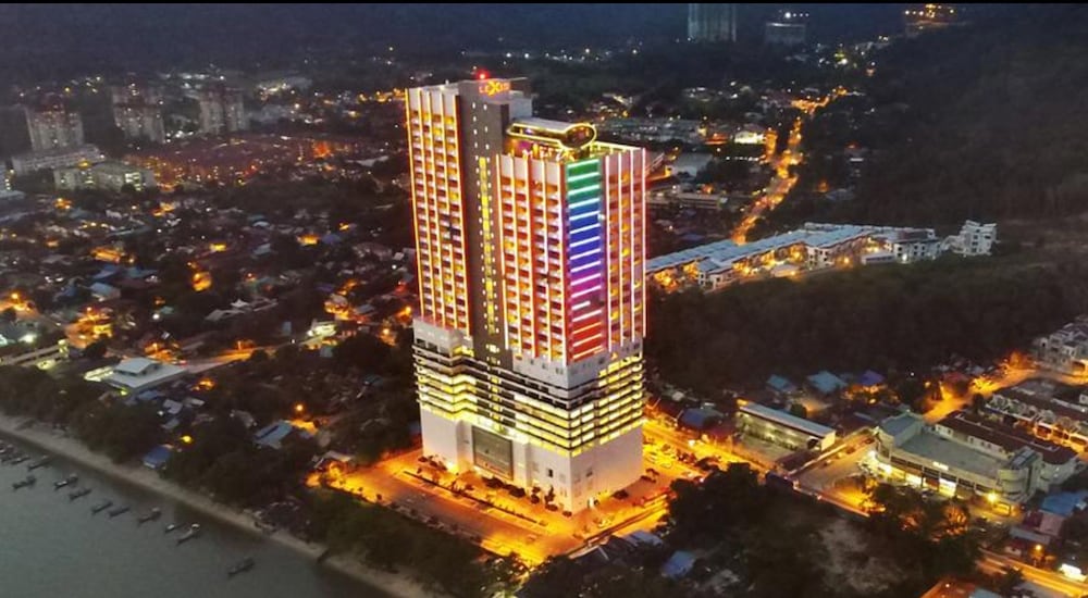 Фото Lexis Suites Penang