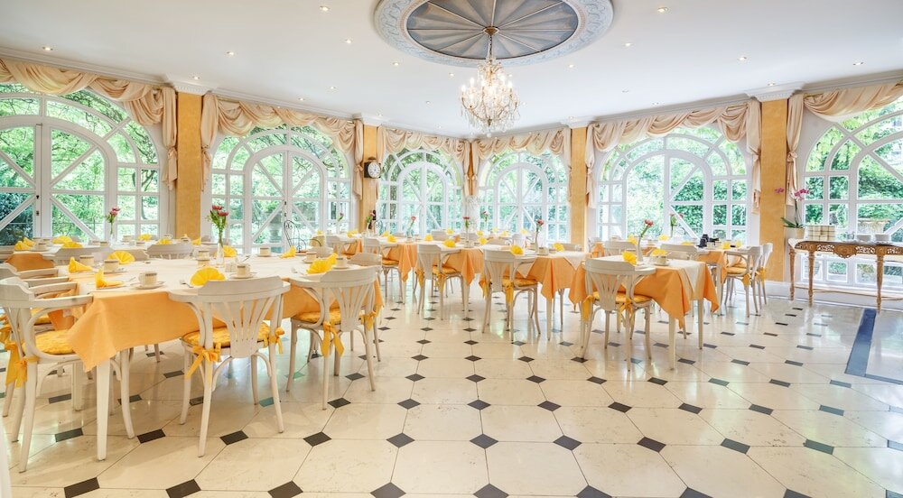 Фото Hotel Aurbacher Hof GmbH