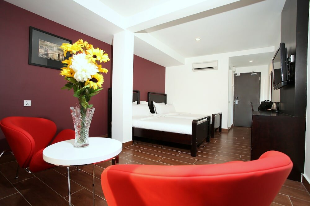 Фото отеля 3