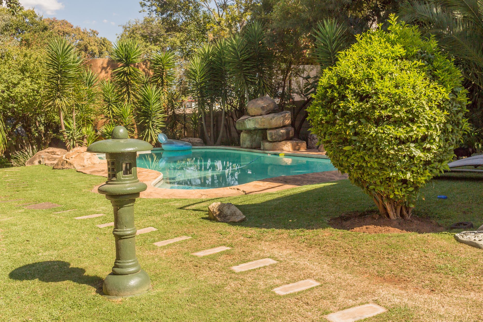 Фото Moonflower Cottages