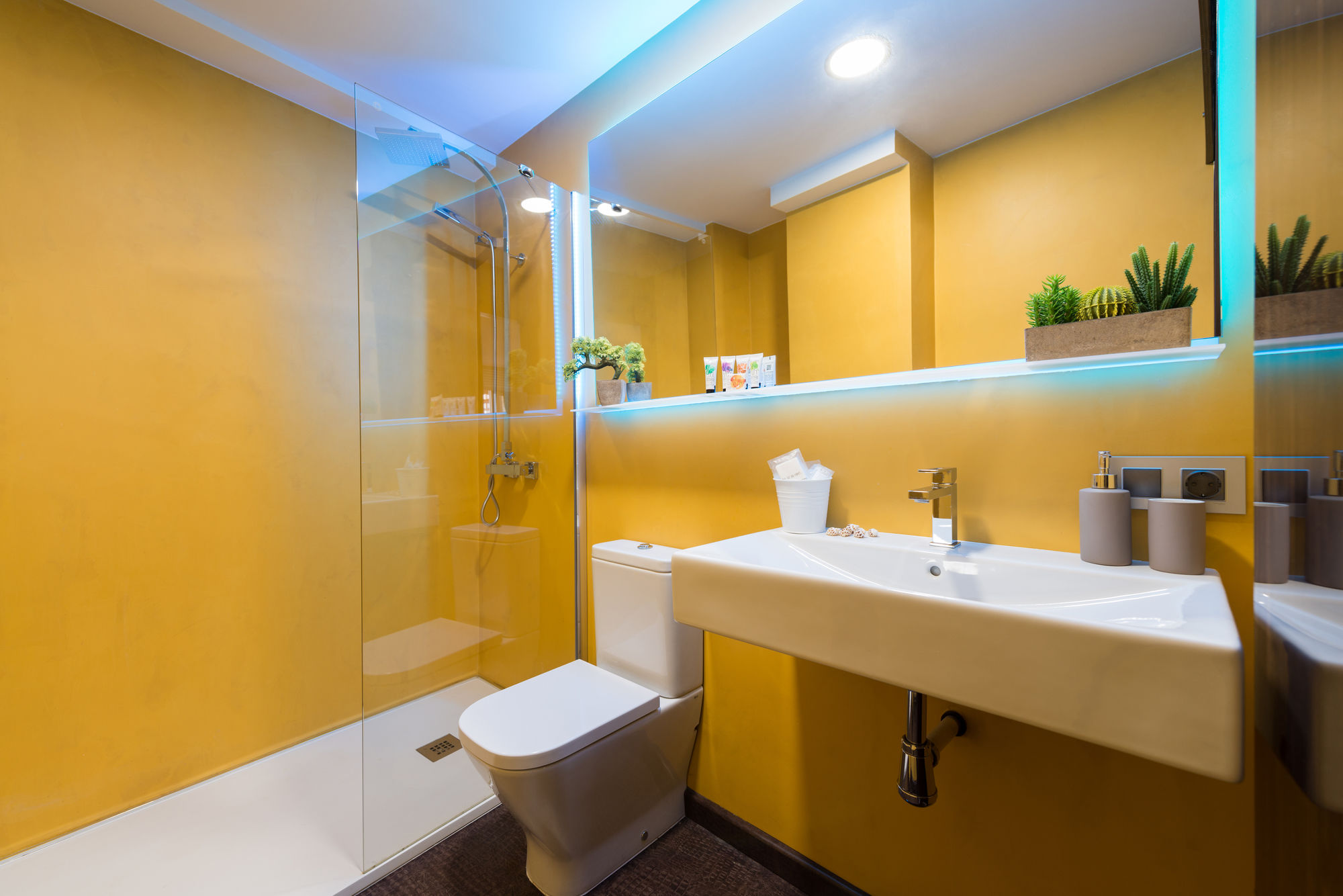 Фото Wavia Hotel - Adults Only