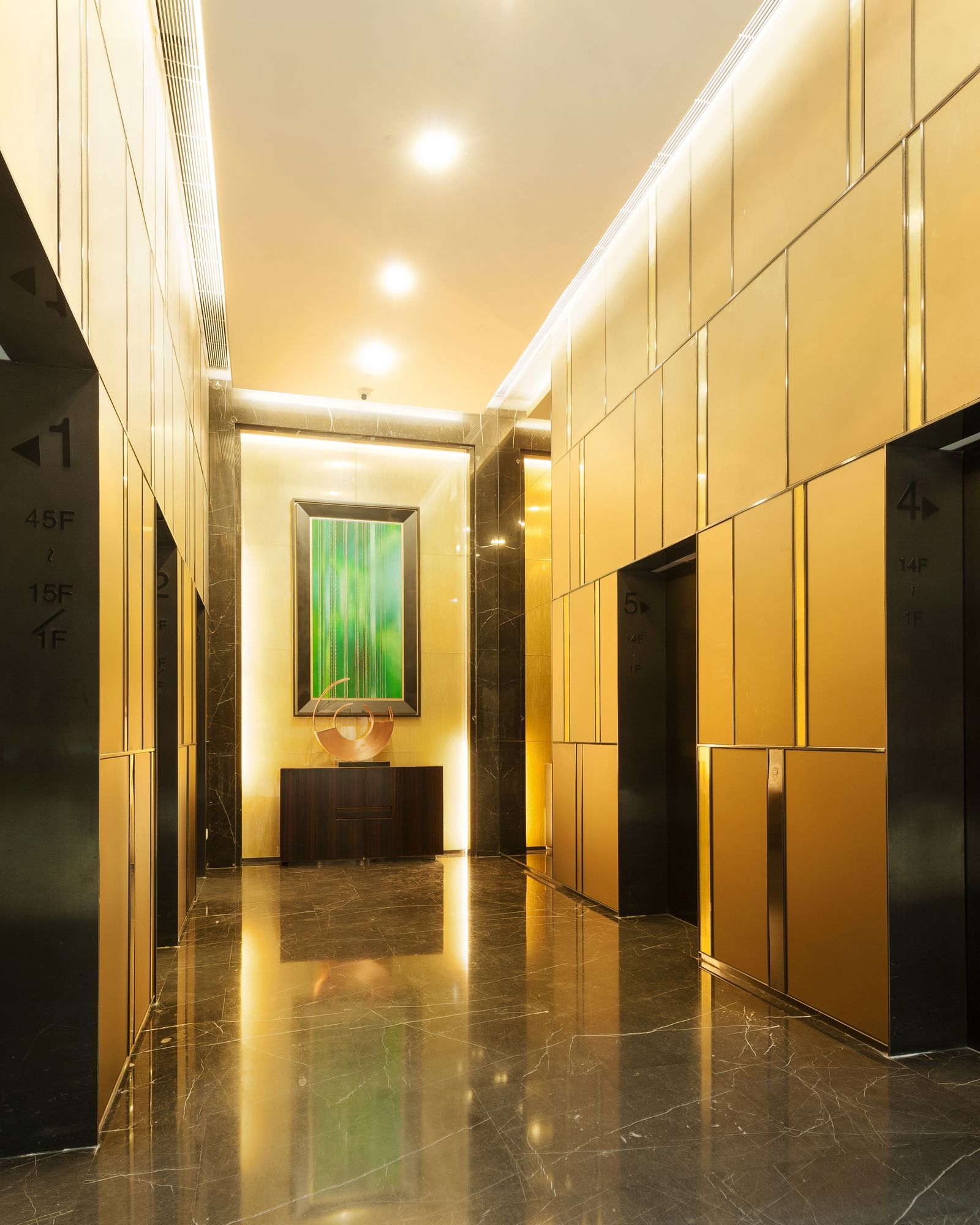 Фото Yicheng Apartment PaZhou Poly World Center