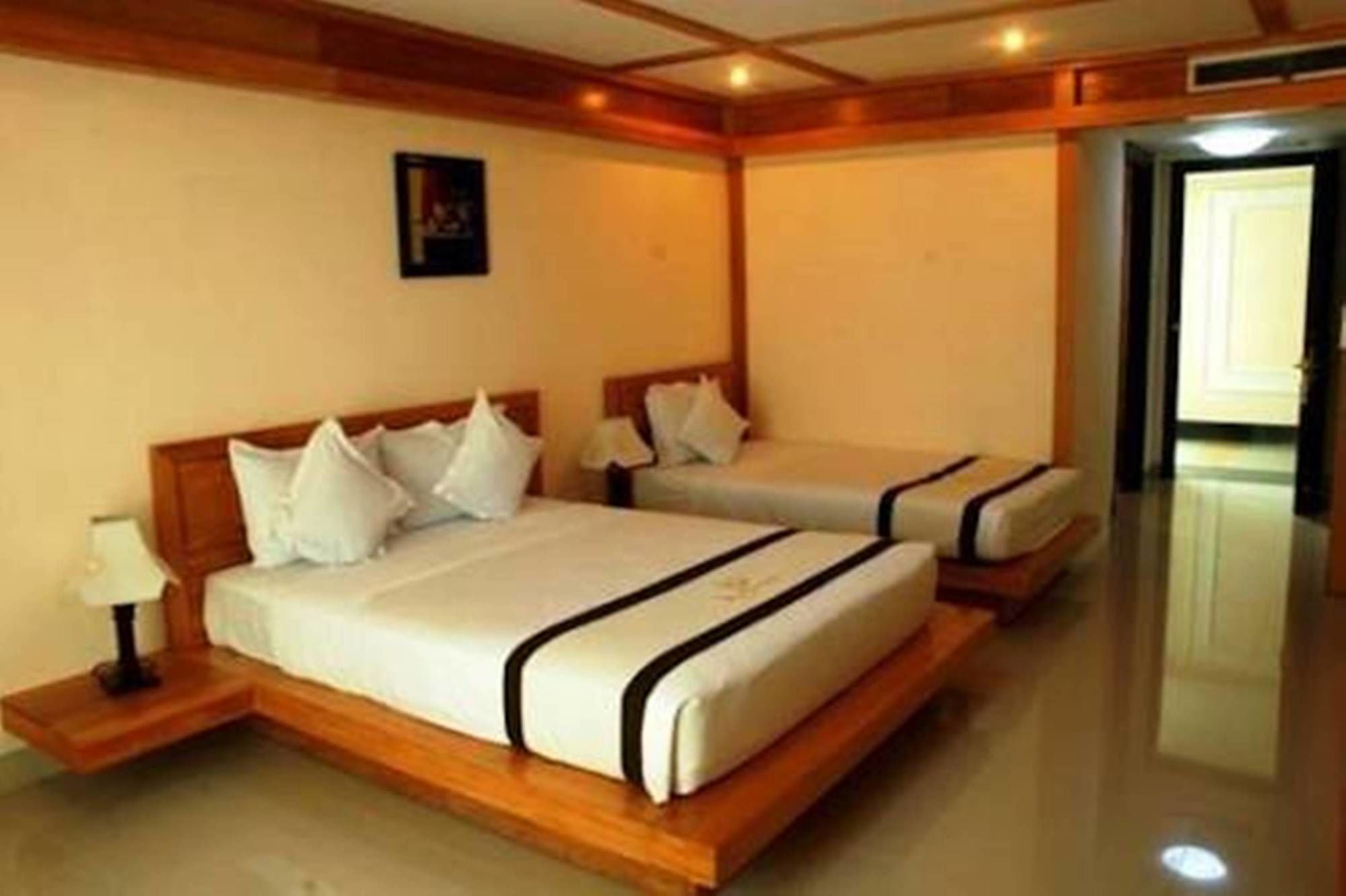 Фото Kaya Hotel