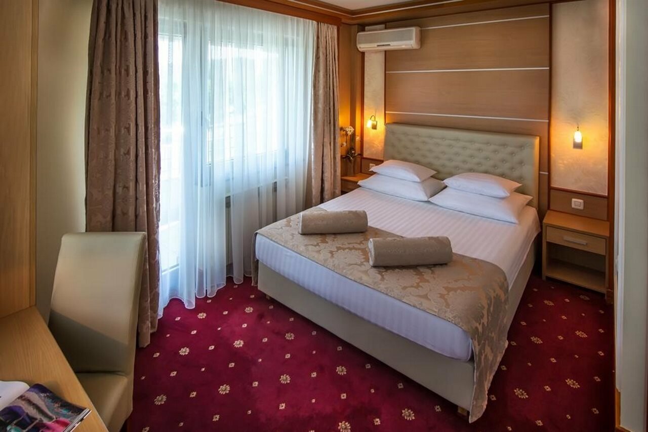 Фото Cezar Hotel