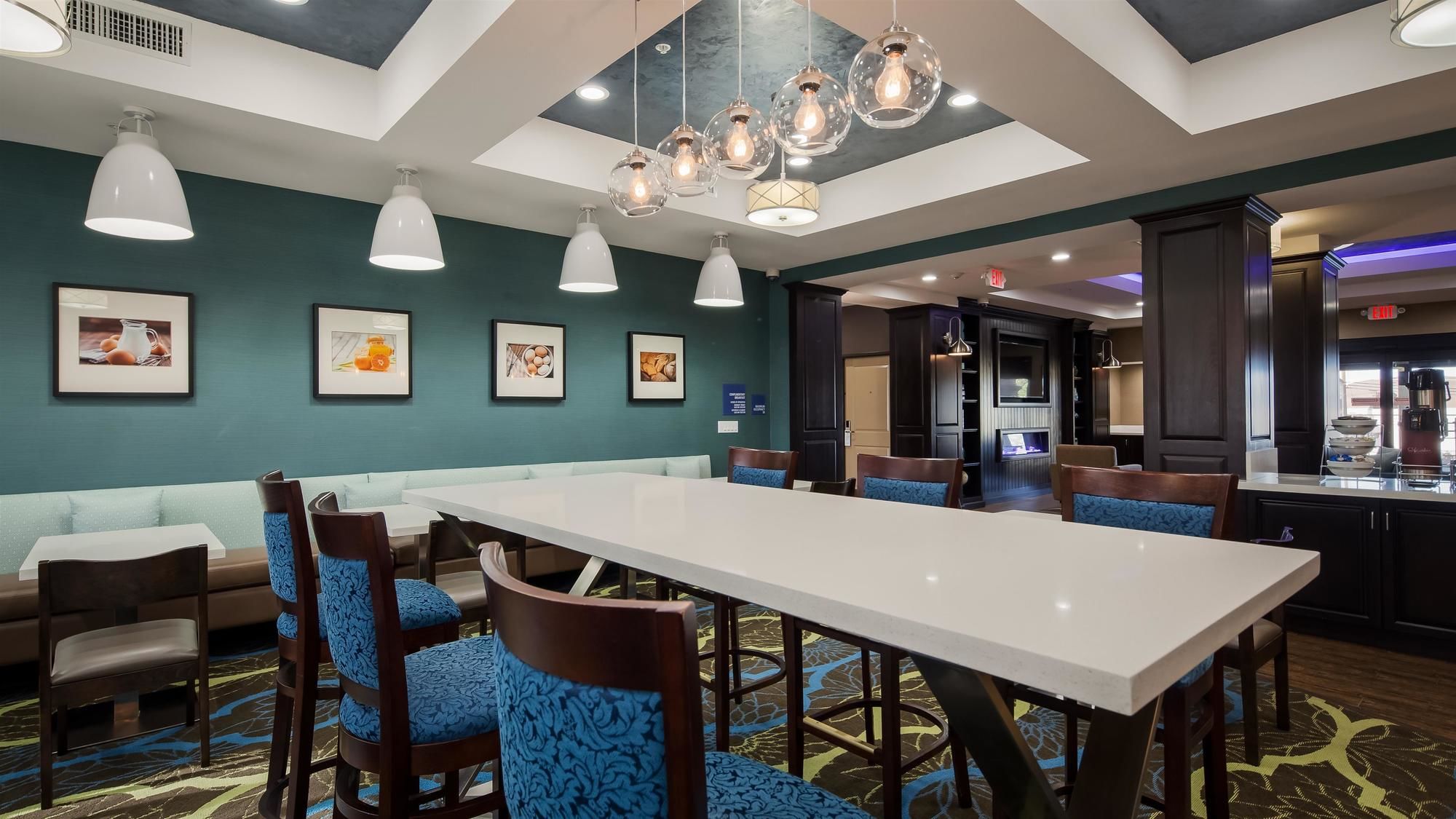 Фото Best Western Plus Taft Inn