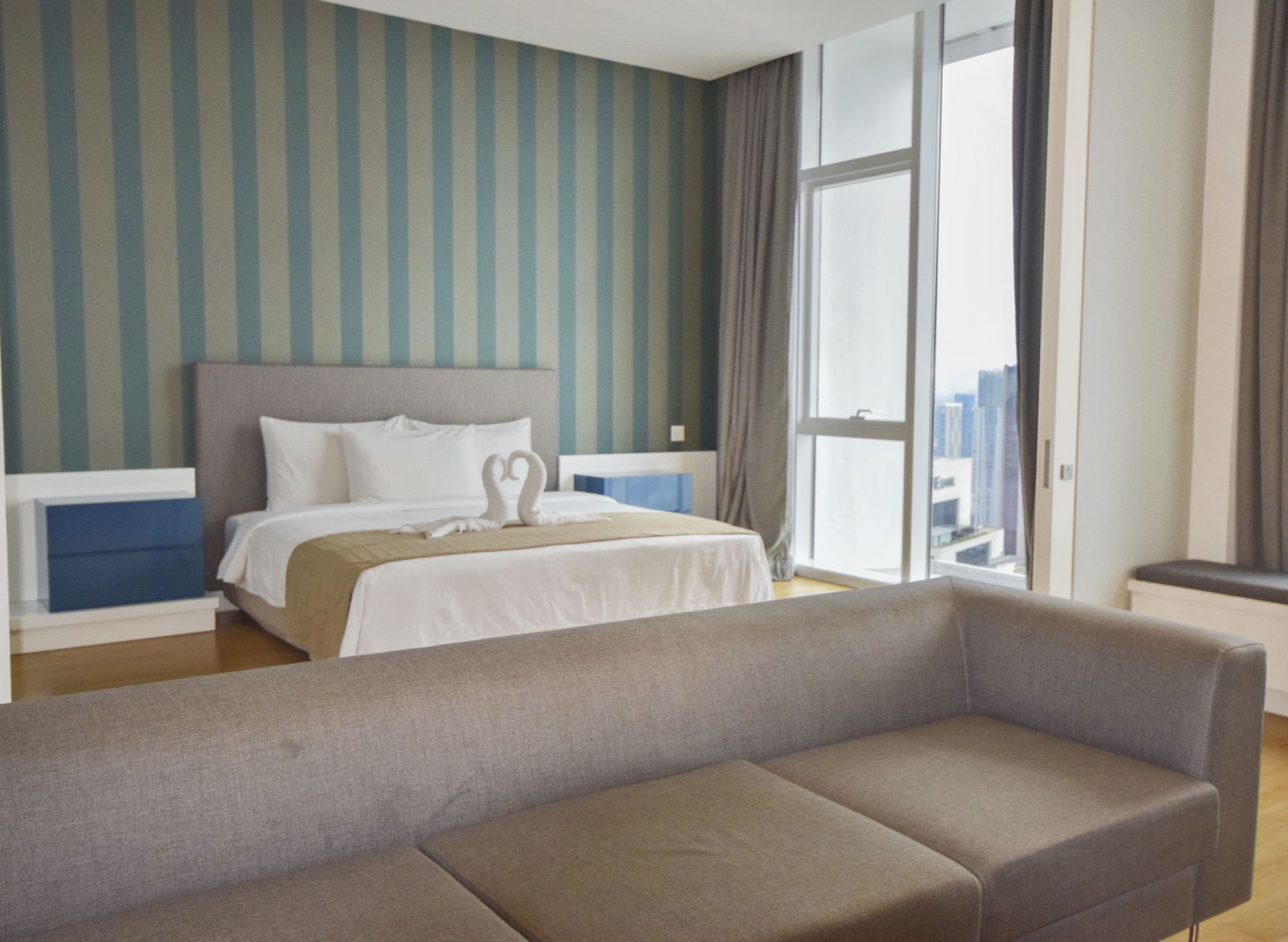 Фото Platinum Klcc Kuala Lumpur by SabaSuites