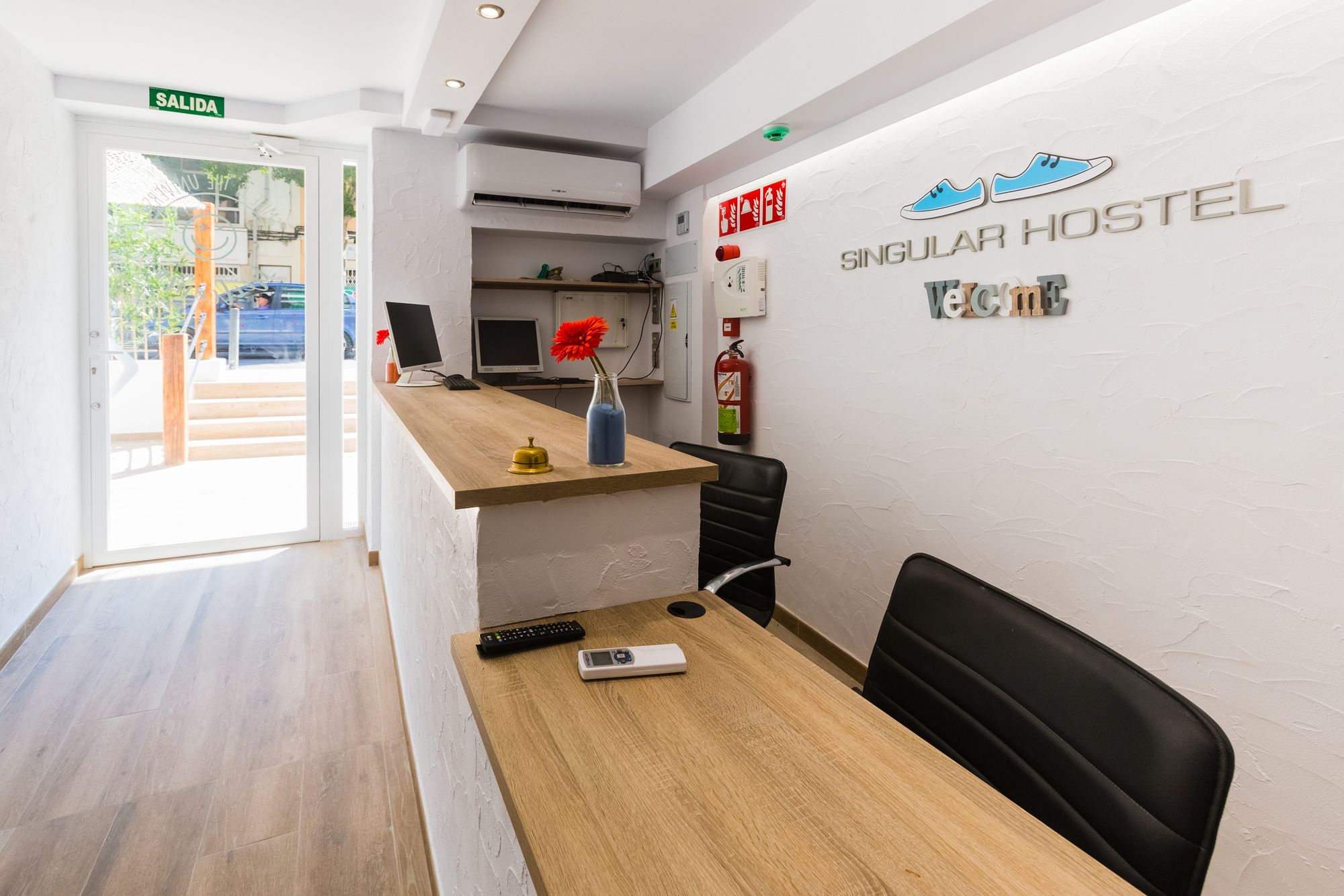 Фото Y Hostel Albergue Juvenil