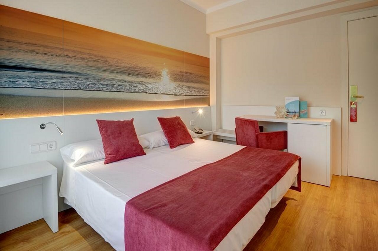 Фото Hotel Metropolitan Playa