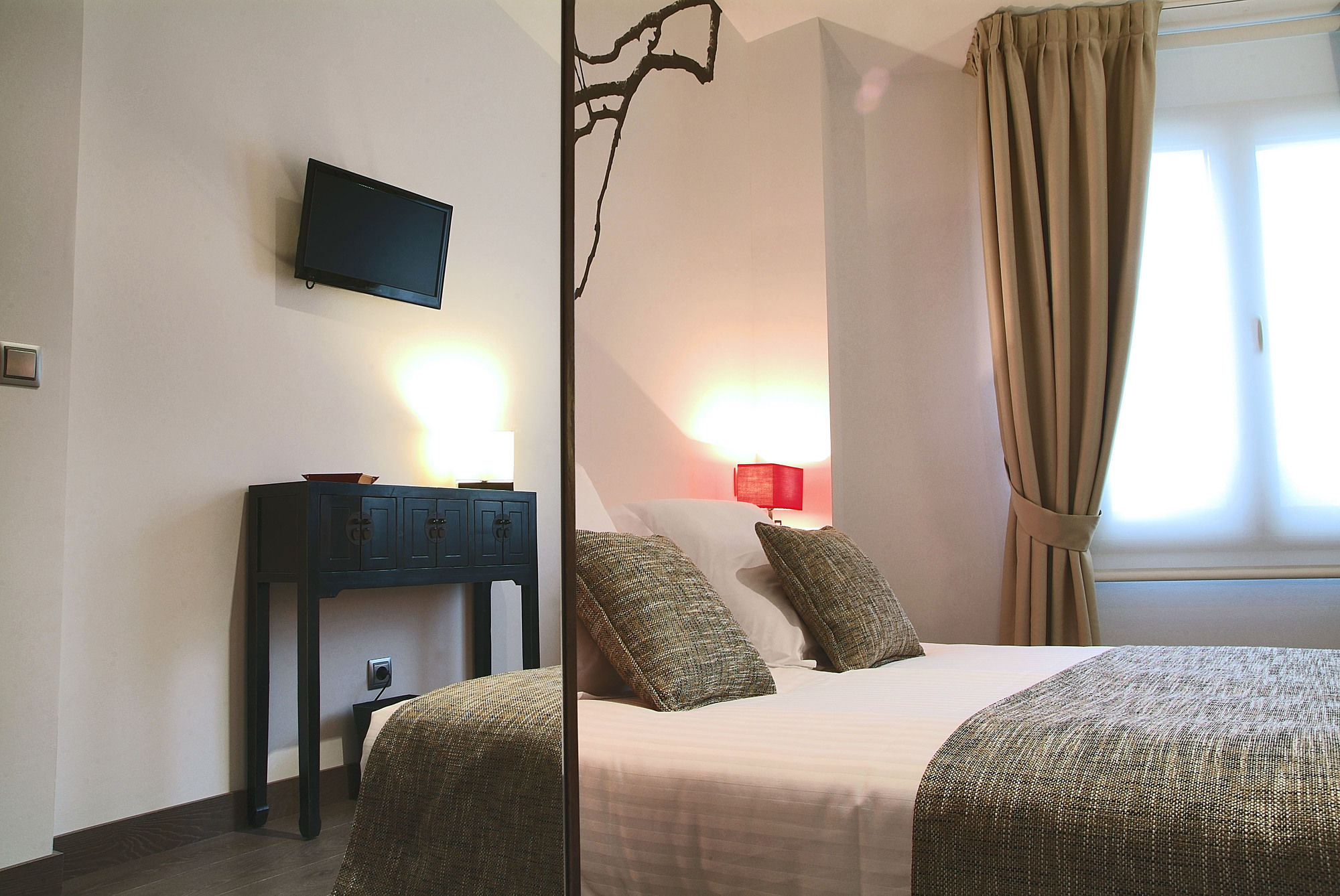 Фото Le Petit Boutique Hotel - Adults Only