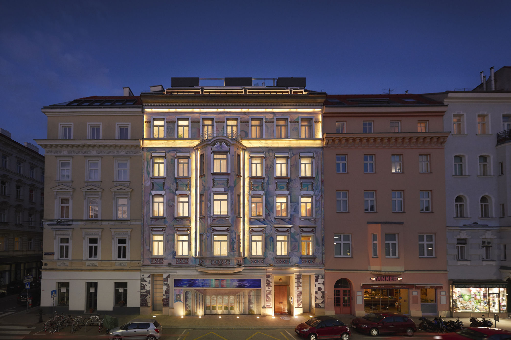 Фото отеля 1