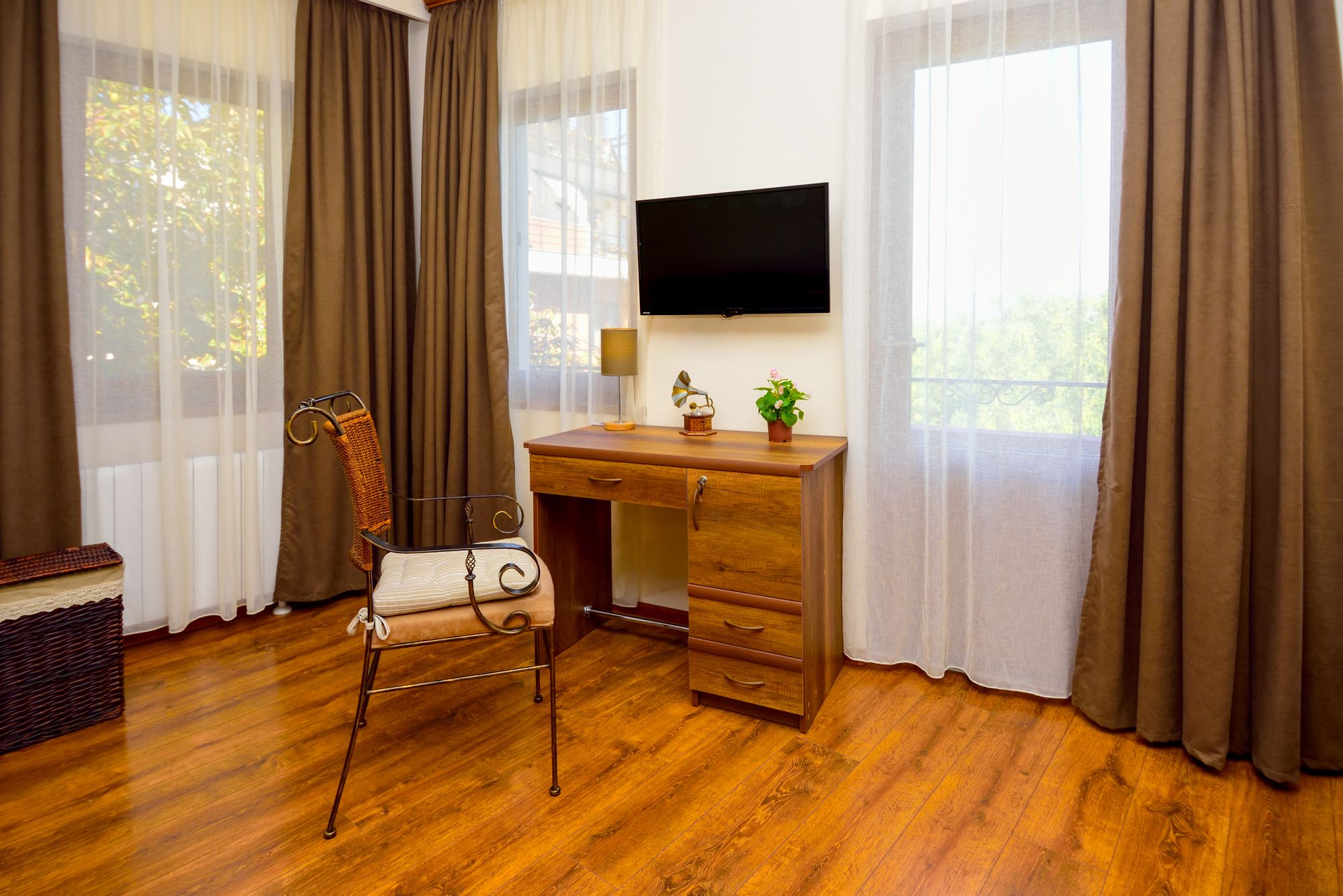 Фото British House