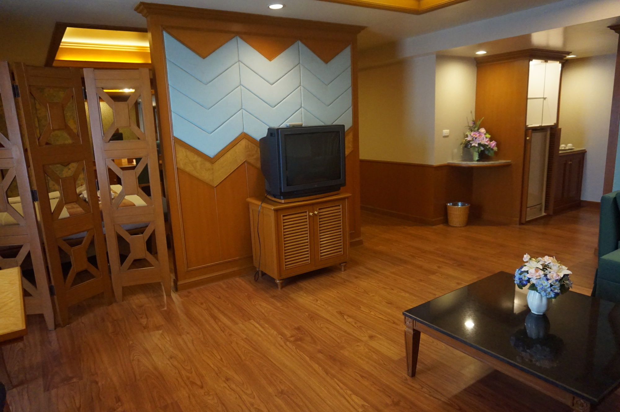 Фото Ban Chiang Hotel